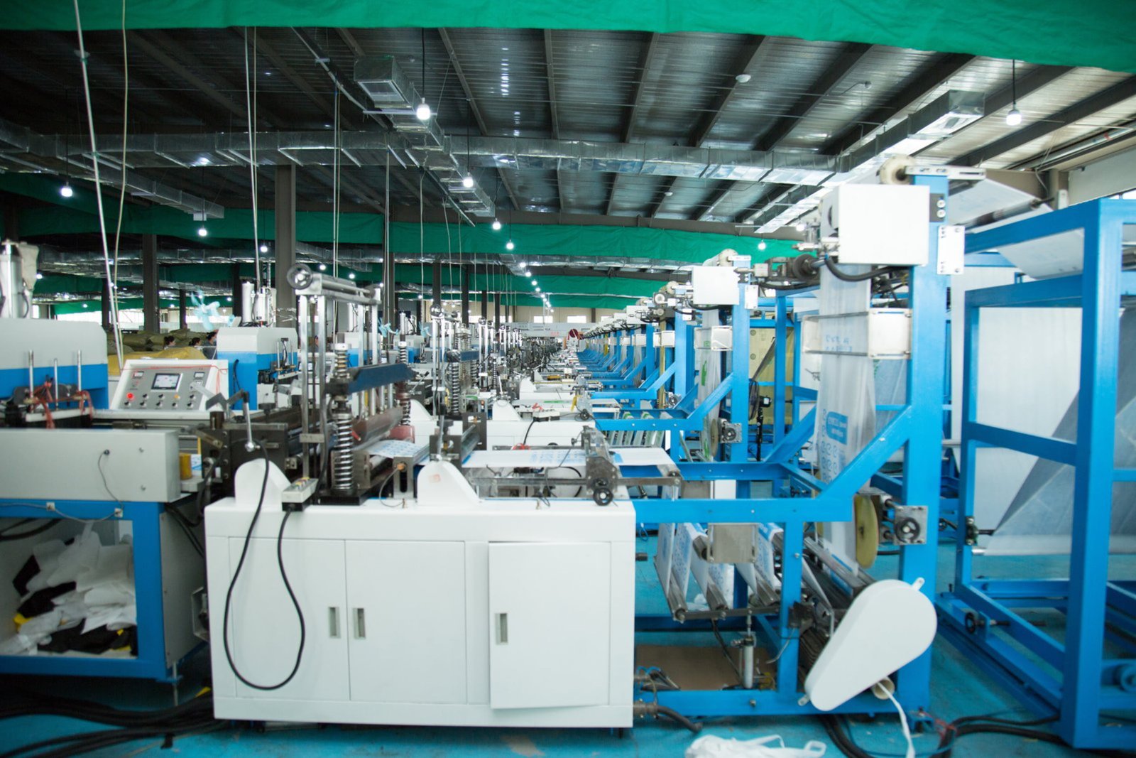 Non-woven bag production line and manufacturing workshop in Shandong China
